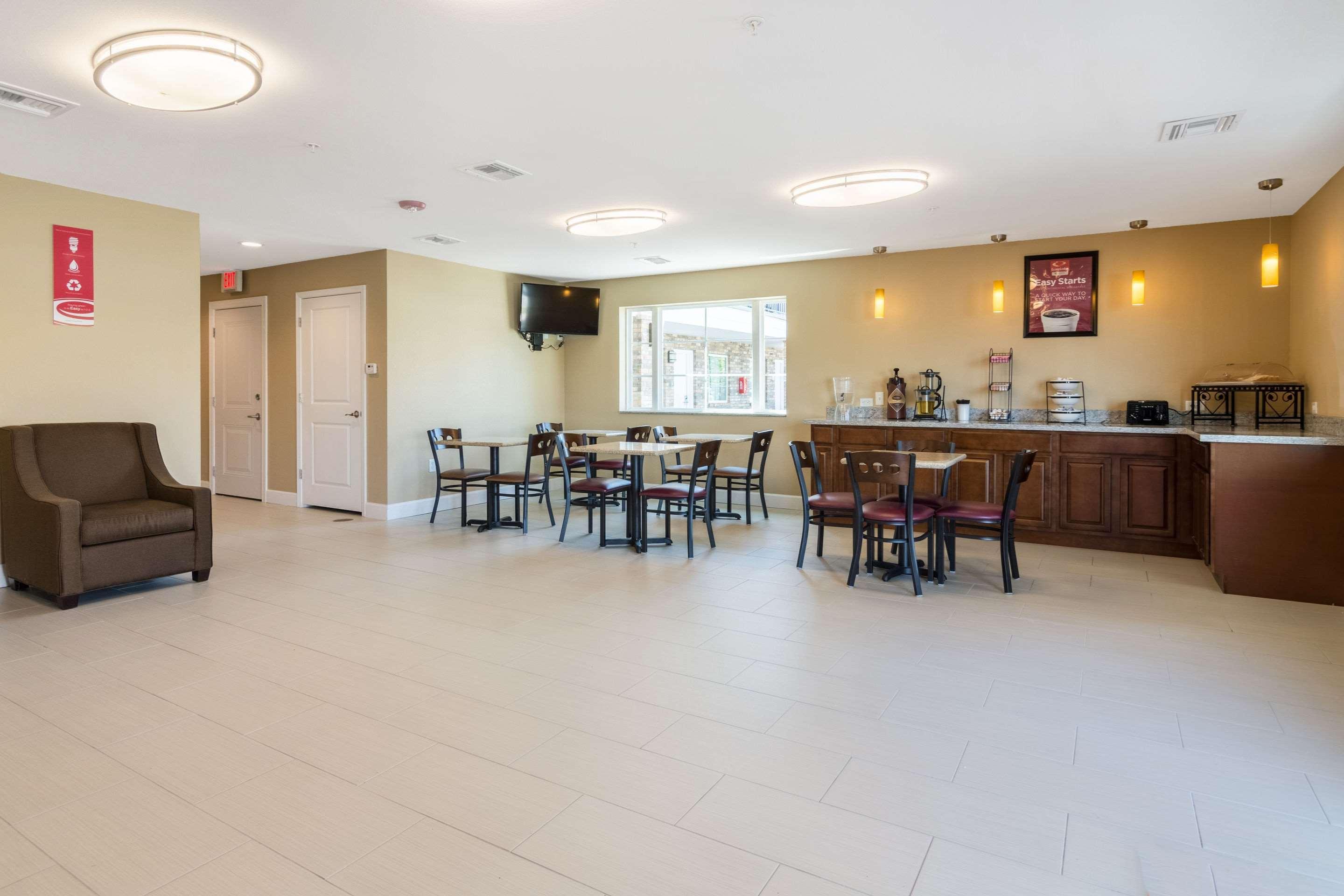 Econo Lodge Inn & Suites North Little Rock Near Riverfront Εξωτερικό φωτογραφία